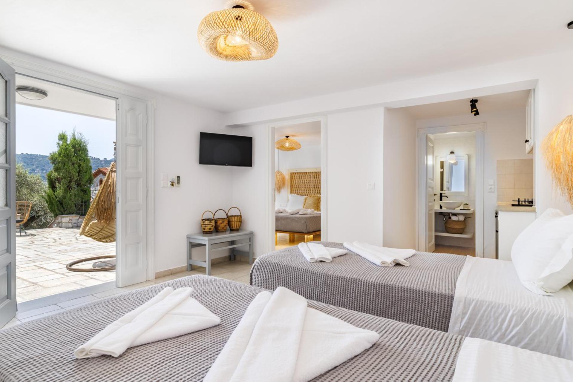 Ourania Studios & Apartments Скопелос Экстерьер фото